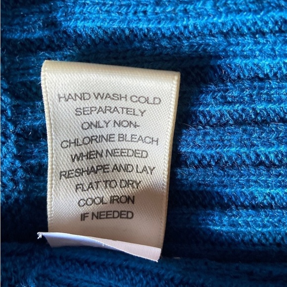 John Paul Richard Braided Neckline Long Sleeve Blue Sweater  Size L - Picture 6 of 6